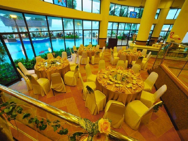 Flamingo Hotel By The Beach, Penang Tanjung Bungah  Zewnętrze zdjęcie